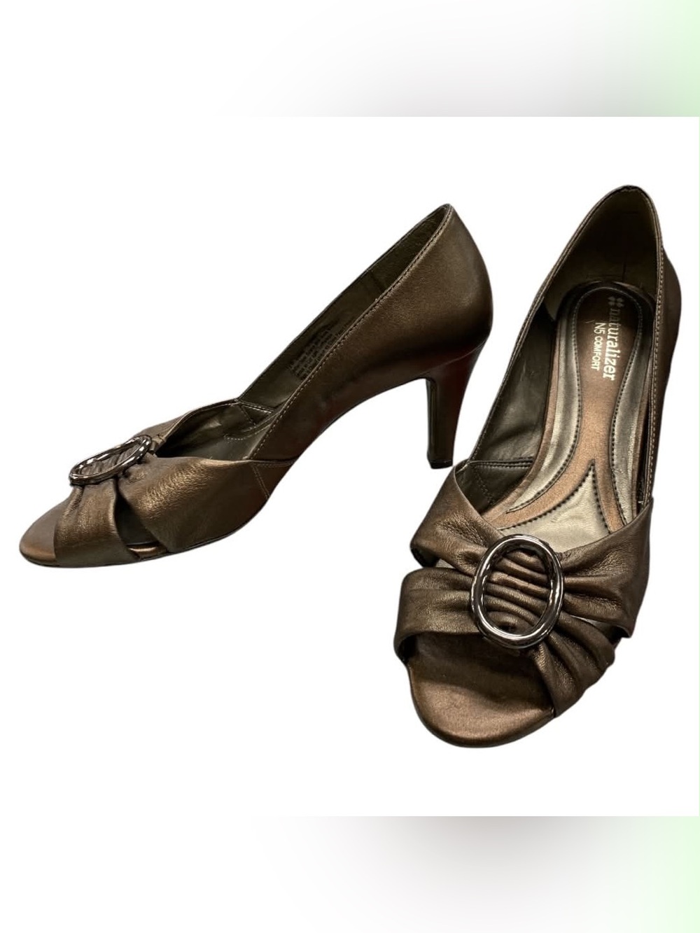 Naturalizer Bronze Peep-Toe Heels with Decorative Buckle S7.5